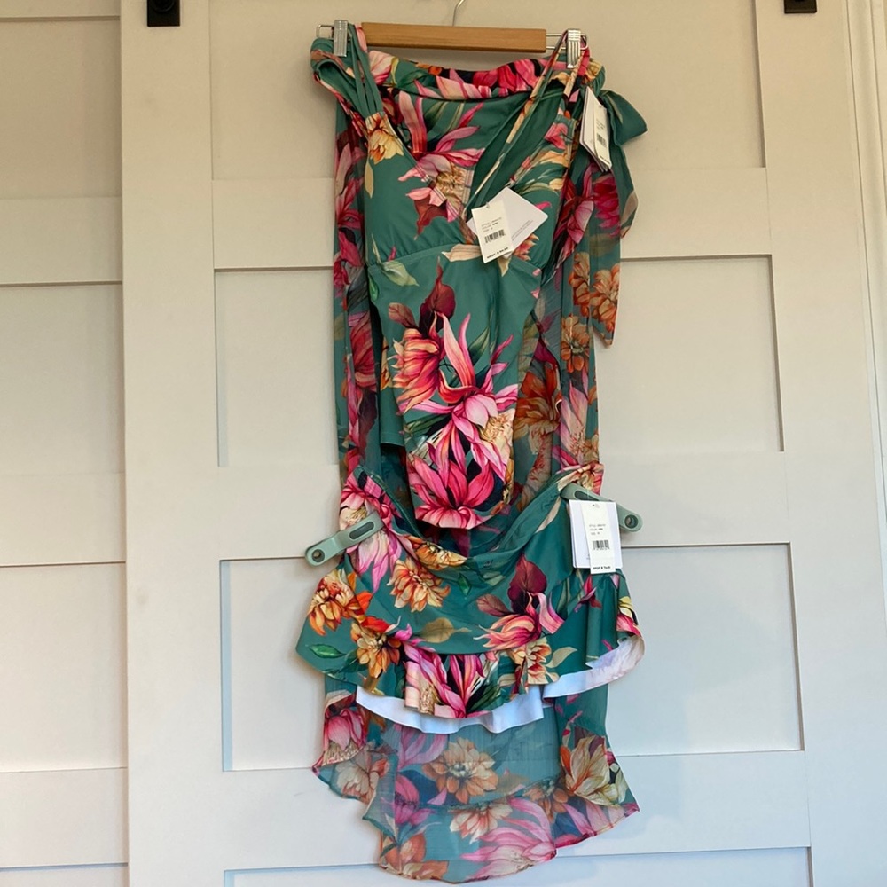 La Blanca complete swim bikini skirted cover set 4 pieces green garden floral.